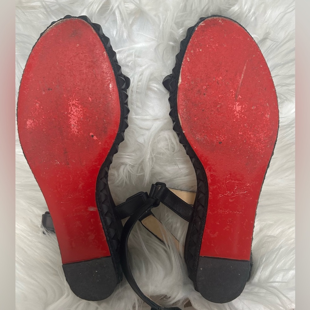 Christian Louboutin Pyraclou Patent Spike Wedge Sandals
Size 37 (US 7) - Picture 12 of 14